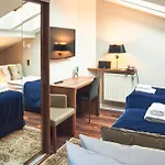 Nobilton Hotel