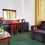 Nobilton Hotel