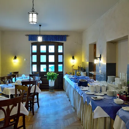 Nobilton Hotel 3*